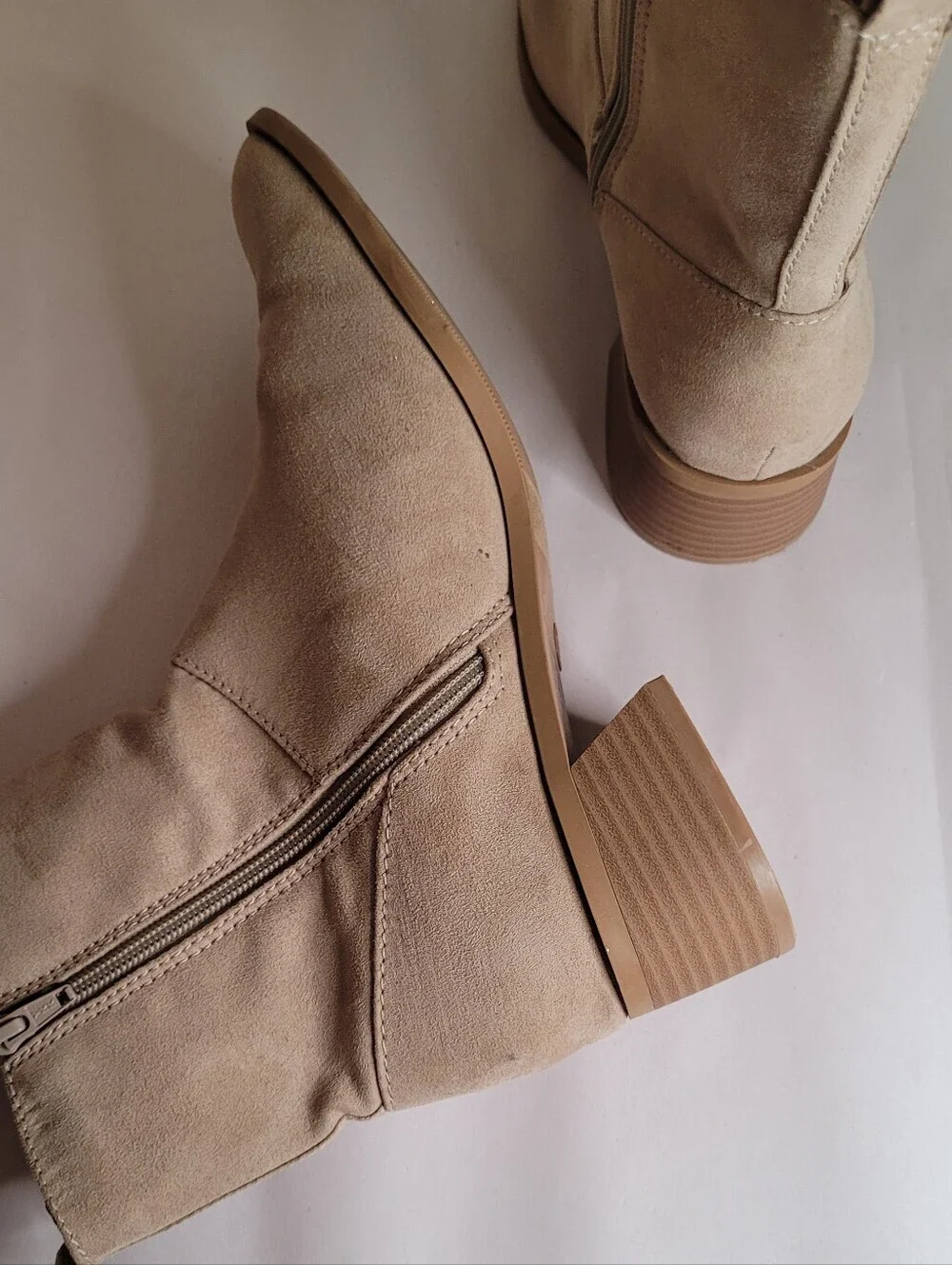 Universal Thread Ashley Tan Ankle Boots Size 10